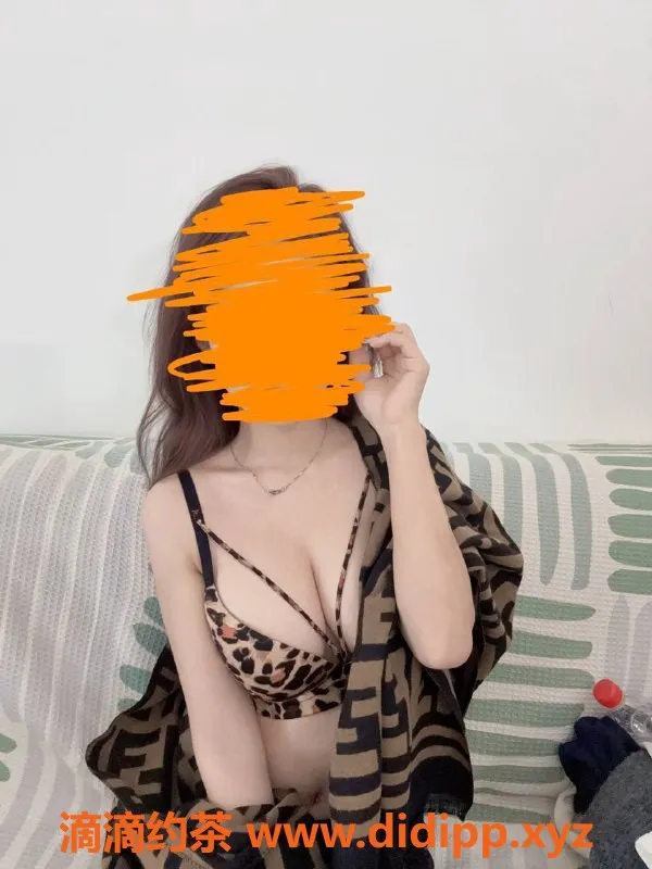 成都楼凤-武侯区嫩妹安念，身材好态度佳，10元起!