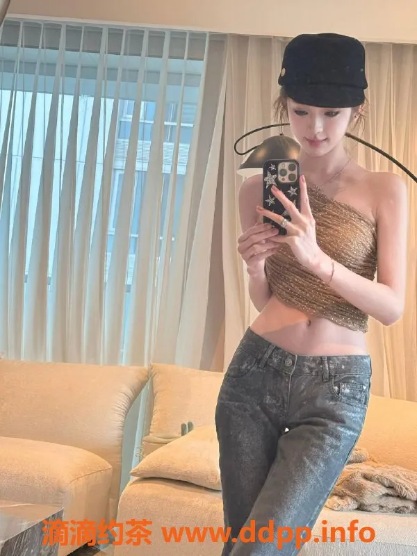 杭州楼凤-杭州19岁校妹，165cm96斤，C罩杯陪您畅享