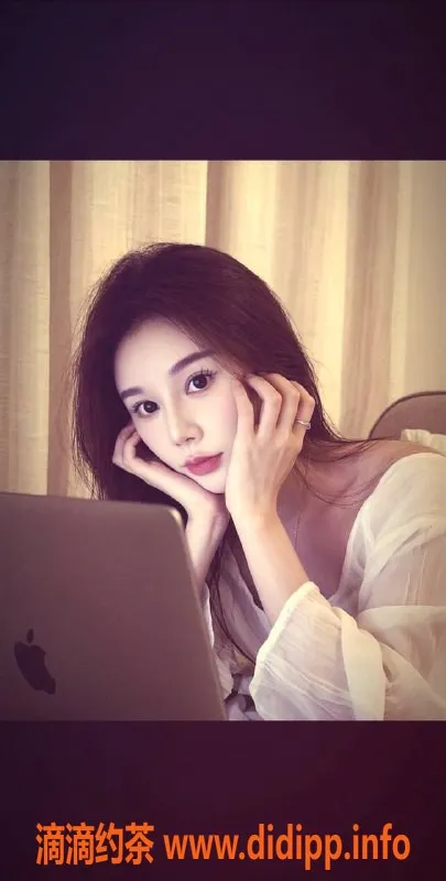 北京楼凤资源信息,朝阳小小，22岁女友型服务，身高166，价格1500元