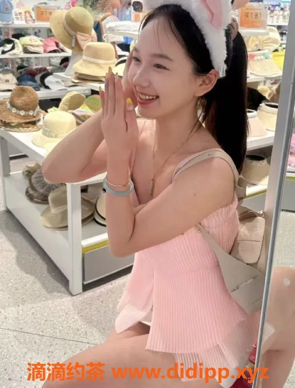 广州楼凤-广州天河嫩妹CC，23岁36E，400元起服务