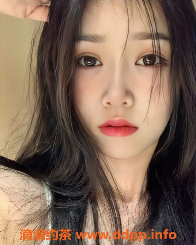 东莞楼凤资源信息,东莞南城小落，双飞姐妹花调情服务