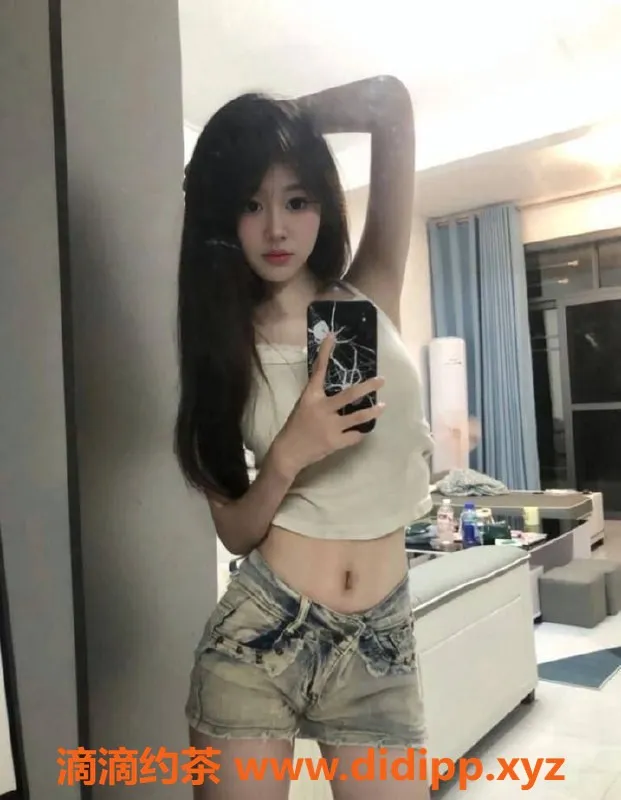 广州楼凤-天河施施，私密服务，课费700元起