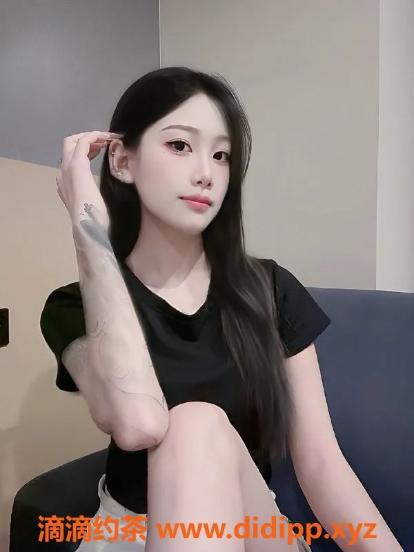 成都楼凤资源信息,交子大道嫩妹琪琪，7/12课时费，代聊服务