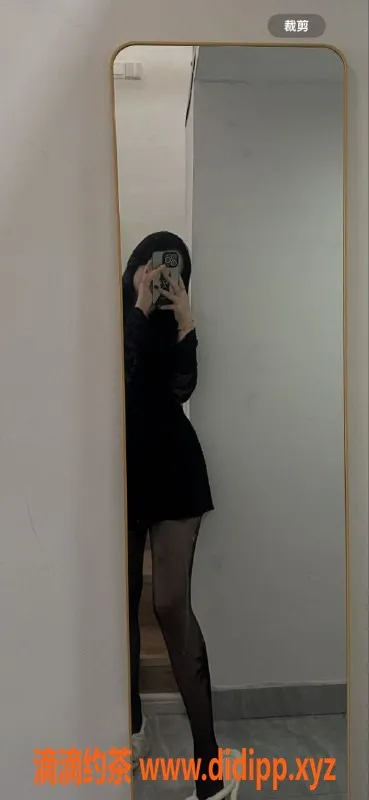 南昌楼凤-青山湖御姐元宵，170cm/48kg/20岁，服务多样