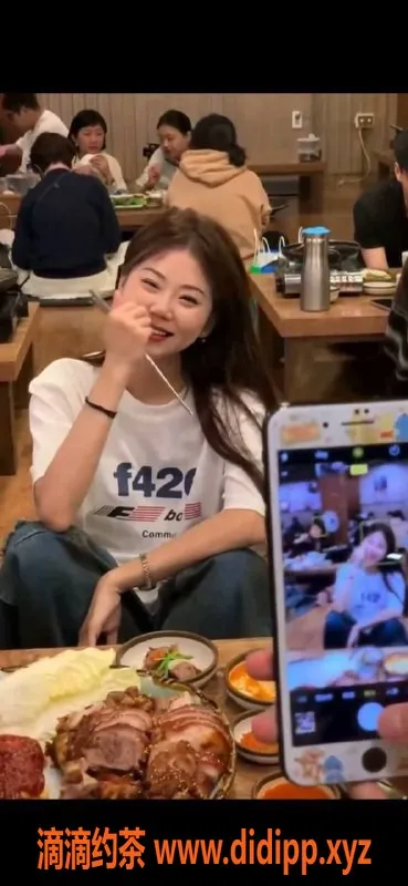 北京楼凤-朝阳巧儿，30岁幼师，身高1.60，服务600起