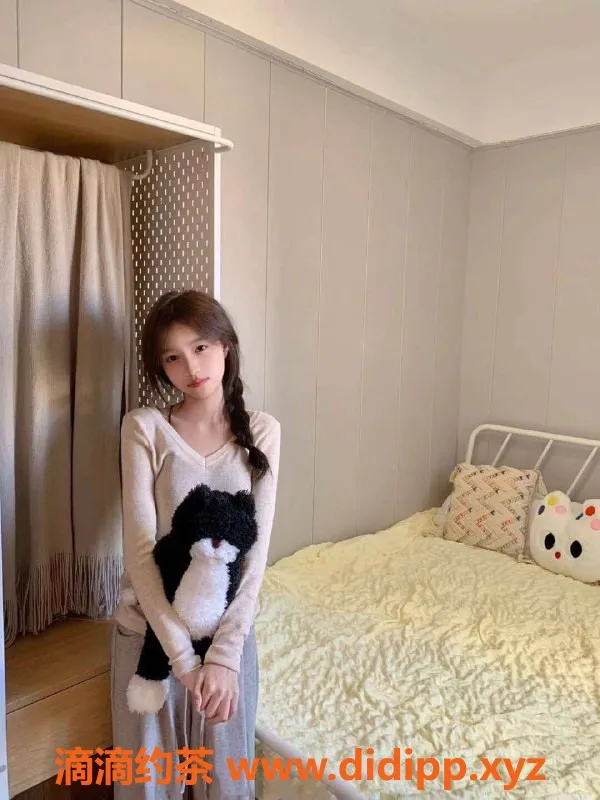 北京楼凤资源信息,朝阳劲松嫩妹颖颖，1400元服务好评如潮