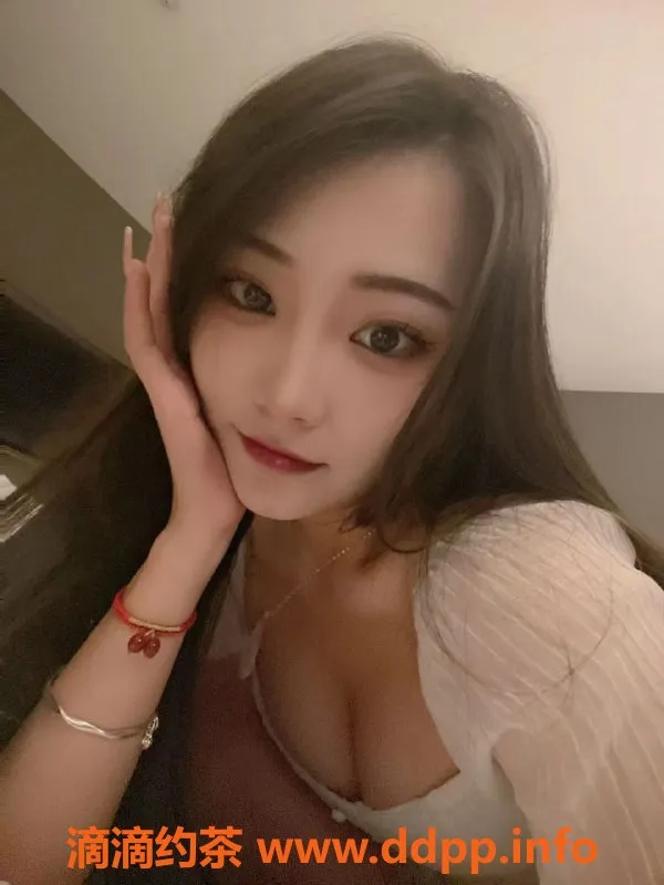 杭州楼凤-表妹 168高53重D罩杯，夜间服务优惠