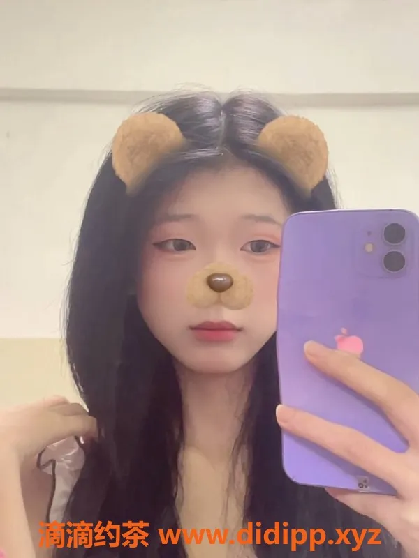 广州楼凤-白云小燕，身材火辣，700元起服务