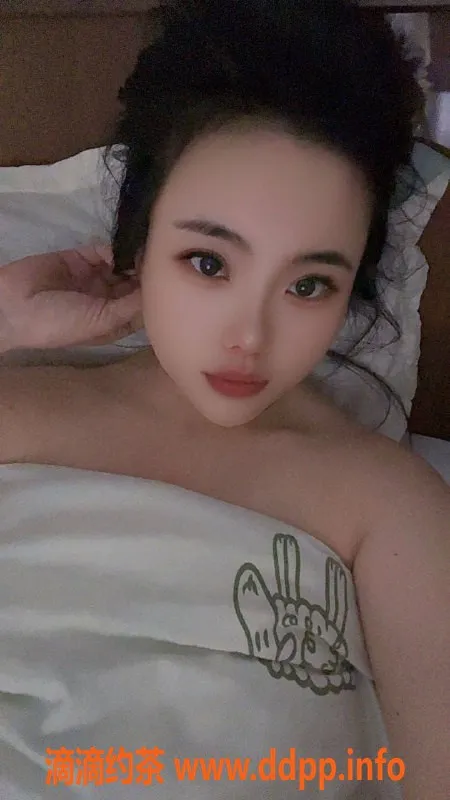 北京楼凤-双井苏苏，24岁165cm，身材姣好C+，茶费1K