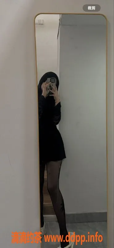 南昌楼凤-青山湖元宵 20岁 170cm 48kg 诱惑服务600p起