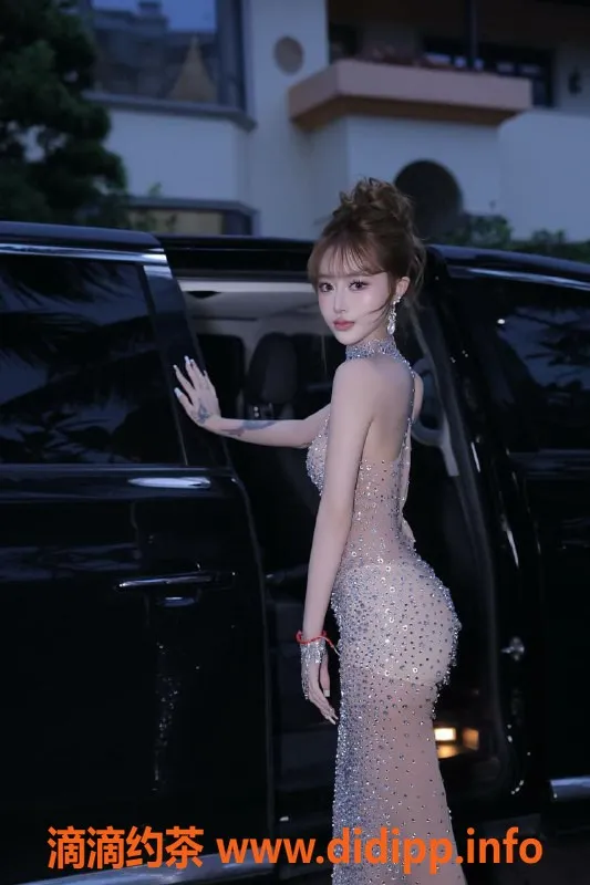 珠海楼凤-拱北炸弹猫 性感迷人，服务一流