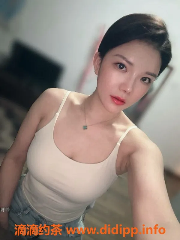 珠海楼凤-珠海 Mia，身材火辣，服务贴心