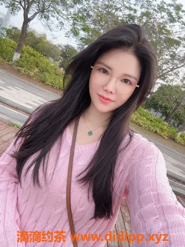 珠海楼凤-珠海 Mia，身材火辣，服务贴心