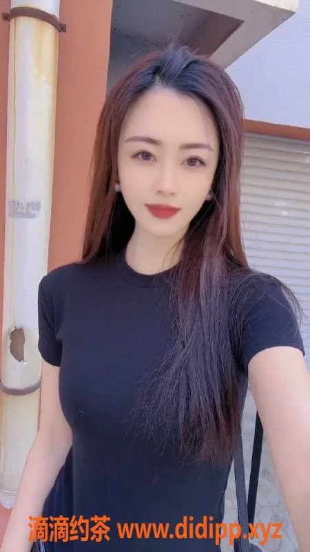 武汉楼凤-洪山区霏霏，500P超值服务体验