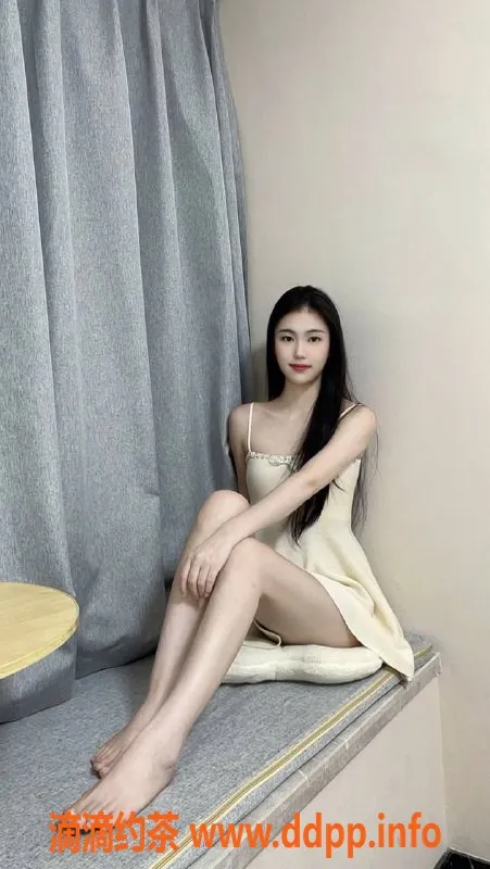 成都楼凤-成华区19岁嫩妹桃子，165cm，95斤，服务全面