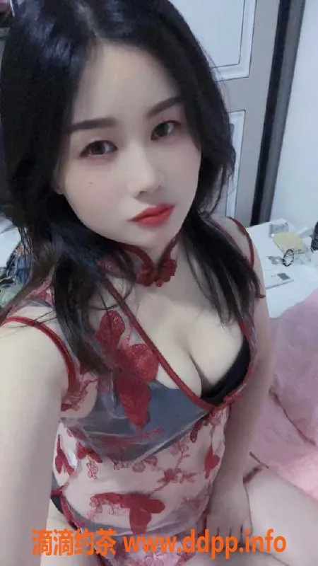 广州楼凤-天河27岁极品少妇微微，口活一流只需A套餐