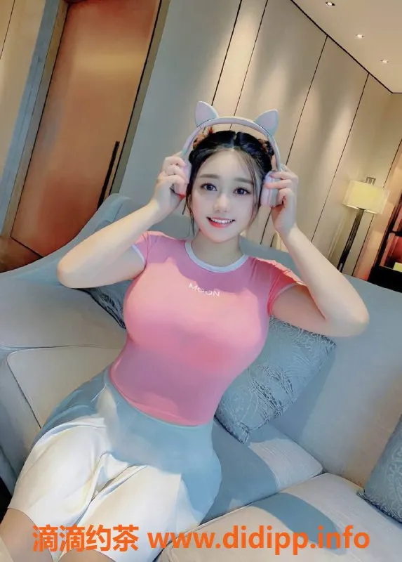 成都楼凤-成华区张拉娜，服务态度极佳，极具女友感体验