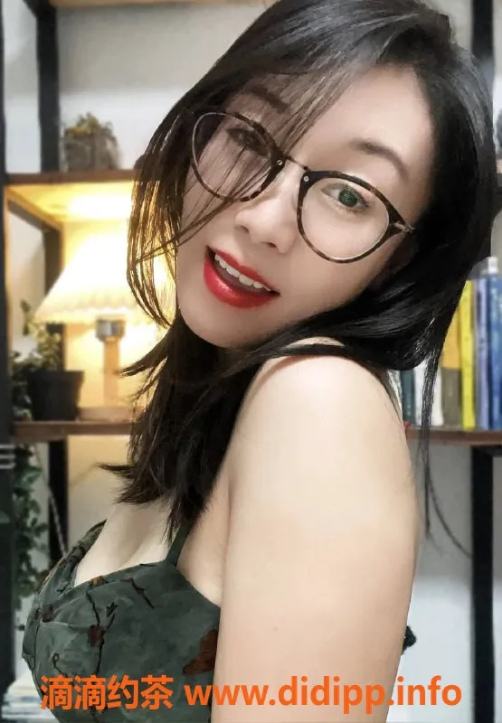 北京楼凤-丰台纪家庙26岁邻家少妇七夜，身高163 D杯