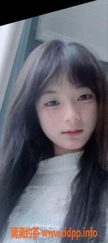 成都楼凤-新都区冬冬—嫩妹特惠体验，车牌大长腿