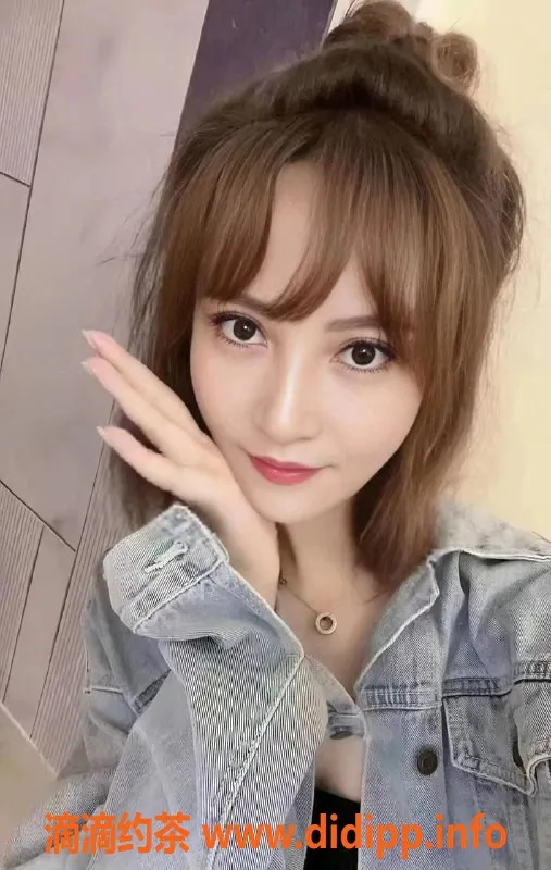 深圳楼凤-龙华思雨，车震69，视频验证800元起