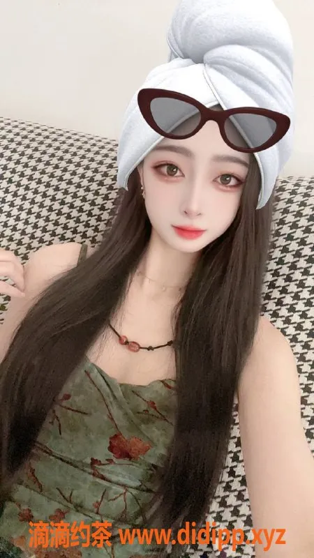 杭州楼凤-樱桃，上城区168cm身材，46kg清纯美少女