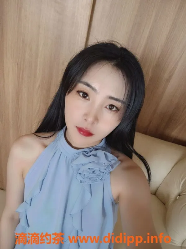 成都楼凤-武侯区初语，身材不错的御姐服务