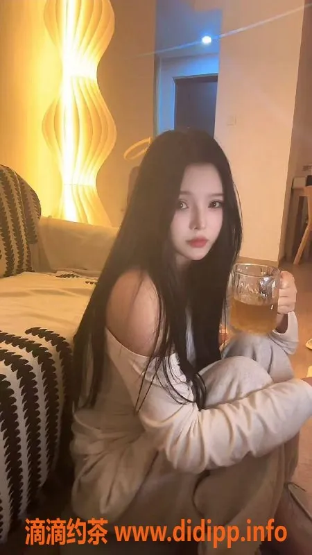 宁波外围-宁波23岁D罩杯子钰，激情服务仅1200起