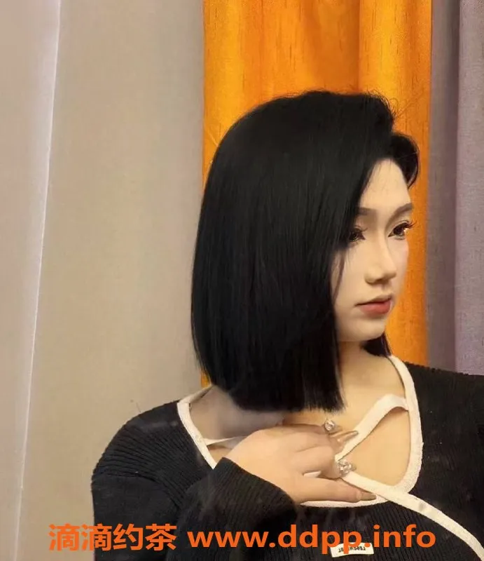 郑州楼凤资源信息,管城区19岁萱萱，165cm女友式服务，超值体验