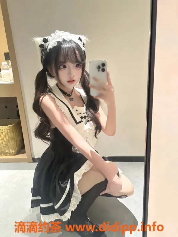 广州楼凤资源信息,天河18岁瑶瑶，160cm 34D粉嫩妹妹等你来约！