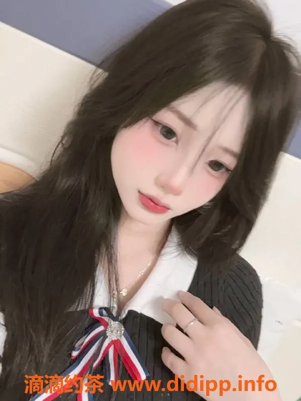 长沙楼凤-雨花区小岚，颜值9.00，服务1000p三件套等你体验！