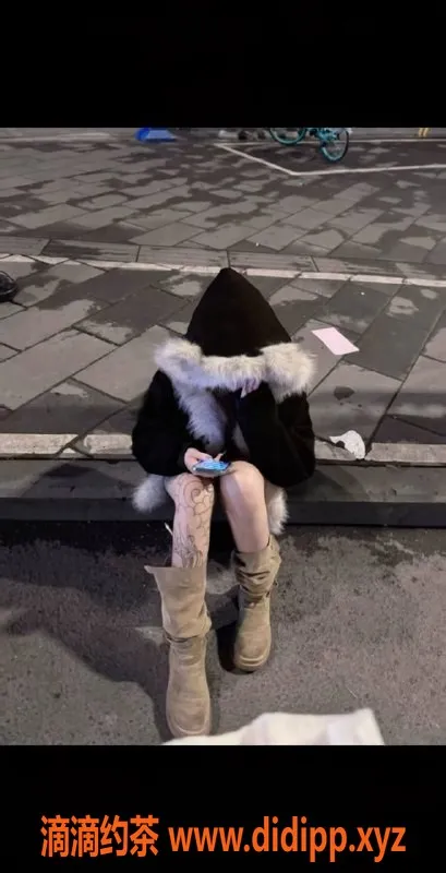 成都楼凤-新都区嫩妹可柠回归，代聊服务火热中！