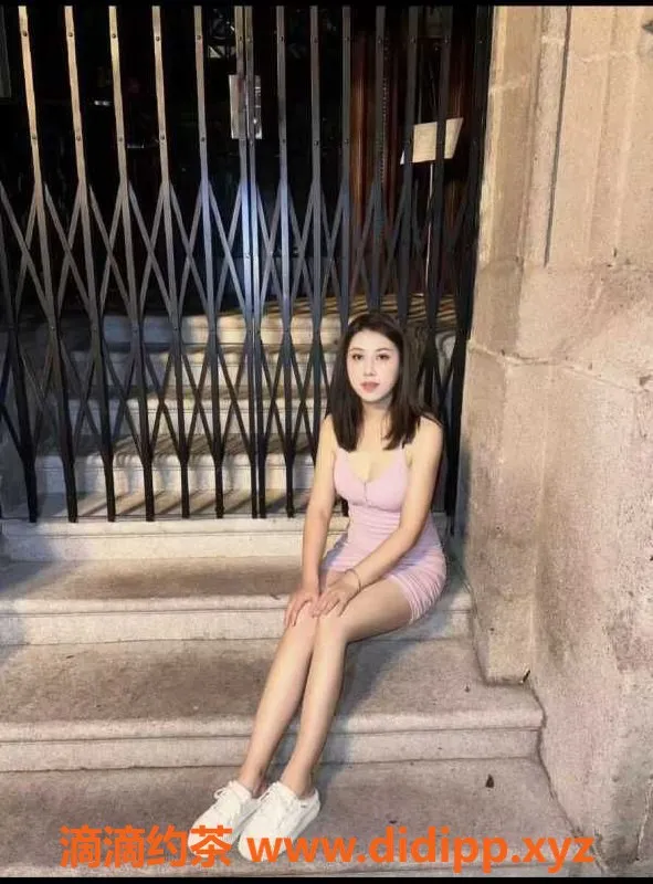 广州楼凤资源信息,广州梅花园奶油，25岁163cm，胸围36D，单次体验仅需500