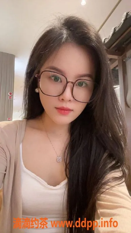 北京楼凤-朝阳小圈圈 23岁 164cm 90斤 B+身材服务推荐