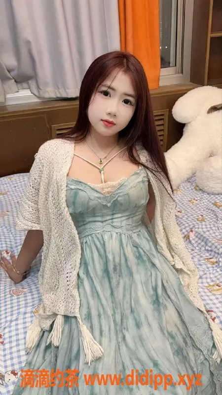 北京楼凤-朝阳三元桥清纯可爱知知，18岁168高圆润D杯