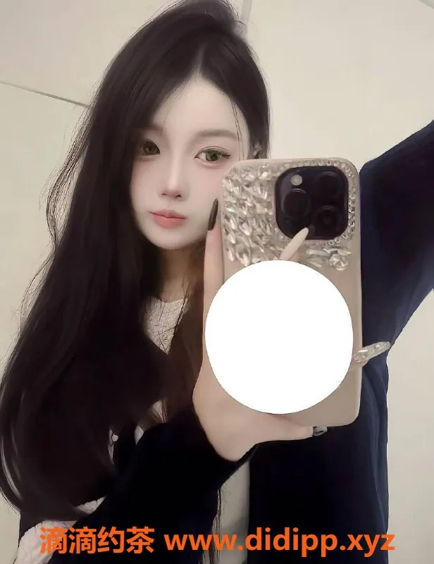 深圳楼凤-龙华区小洁：粉嫩女友服务，评分9.0