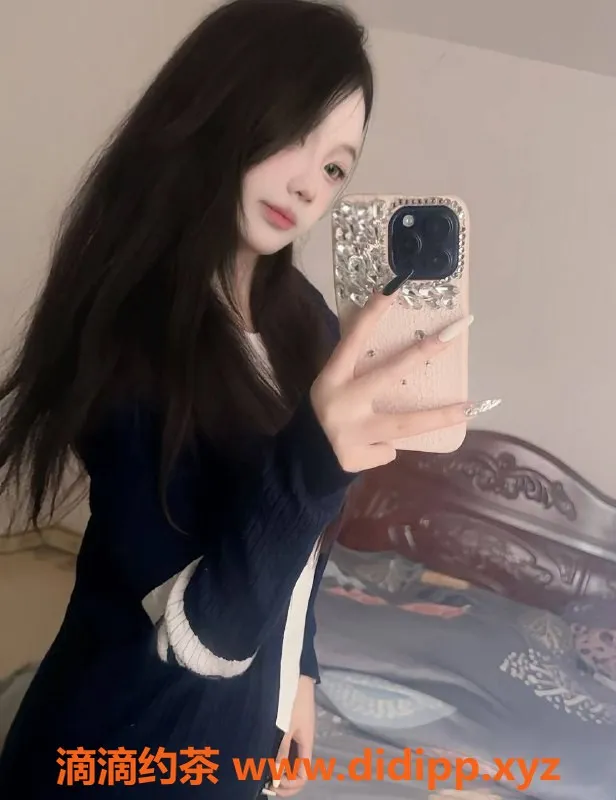 深圳楼凤资源信息,龙华区小洁：粉嫩女友服务，评分9.0