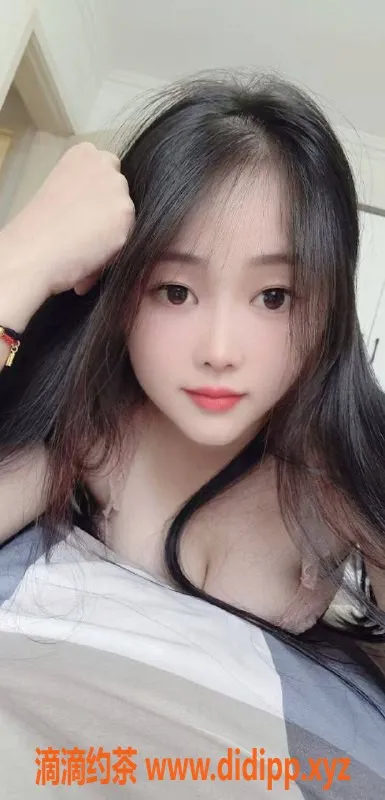 郑州楼凤-中原区思奶26岁C罩杯，170cm身高超甜服务体验