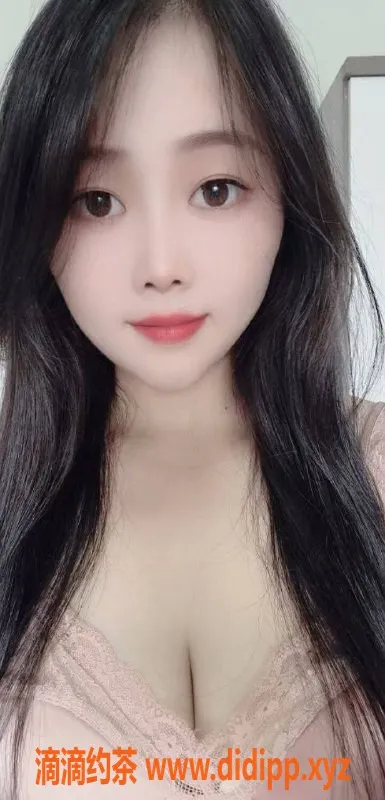 郑州楼凤-中原区思奶26岁C罩杯，170cm身高超甜服务体验