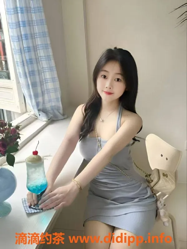 郑州楼凤资源信息,中原区思奶26岁C罩杯，170cm身高超甜服务体验