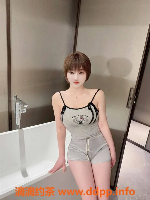 郑州楼凤-郑州思源，25岁，166cm，54kg，85C，让你尽享水中乐趣