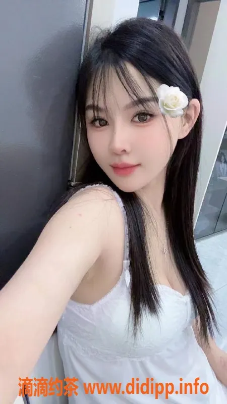 郑州楼凤-郑州金水区26岁笑笑，161cm，45.5kg，平价服务