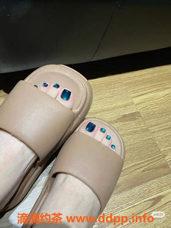 南京楼凤-秦淮区星柚，身高163，C罩杯，7p起