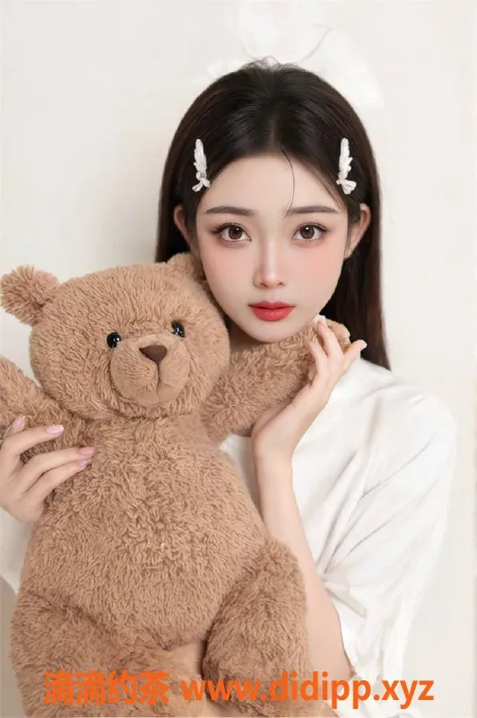 南京楼凤资源信息,建邺区蜜桃，163cm，34D，服务700p