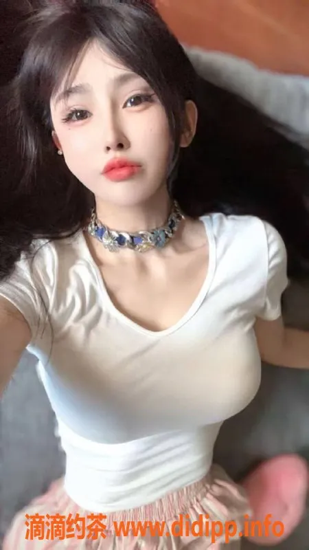 南京楼凤-鼓楼区小橘，162cm C罩杯妹子，7p起