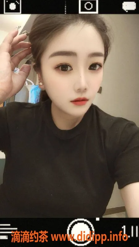 南京楼凤资源信息,建邺区菲菲，26岁165cm正宗莞式服务