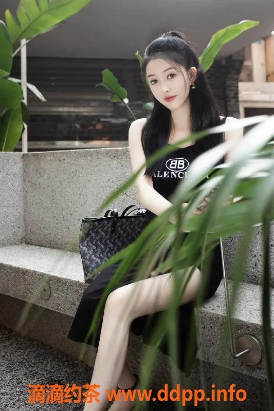 南京楼凤资源信息,建邺区潇潇，169高挑D罩杯，服务超赞！