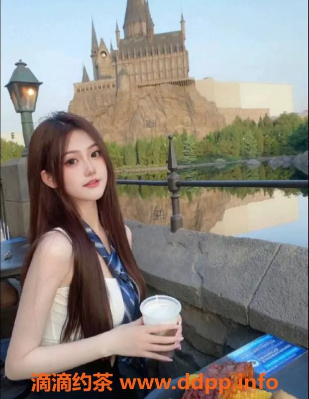 东莞楼凤-东城车模媚儿，体验超值服务，价格亲民