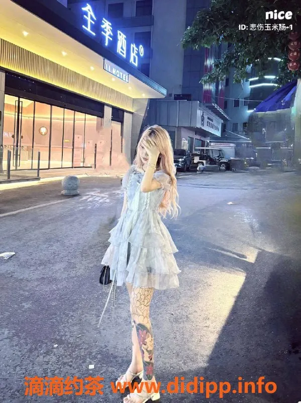 广州楼凤-白云浅浅，800元尽享舌吻与69p服务