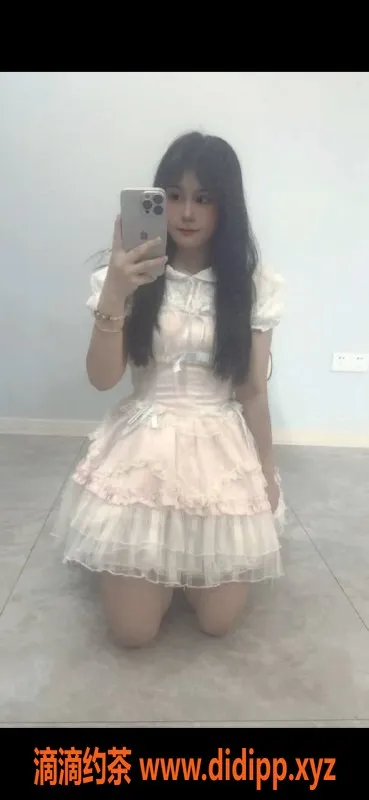 北京楼凤-糖果：萝莉音空降服务，600P超值体验