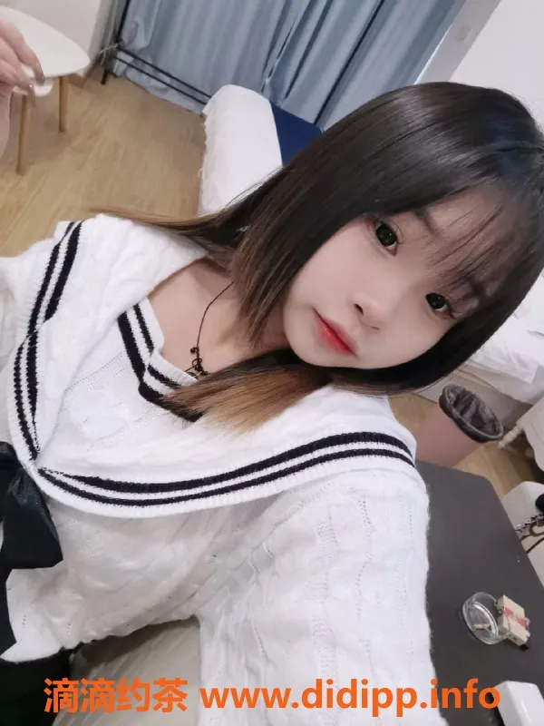 嘉兴楼凤资源信息,平湖九哥，20岁160cm微胖嫩妹服务体验